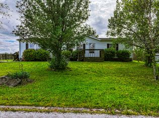 139 Meadowlark Ln, Falmouth, KY 41040