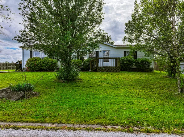 139 Meadowlark Ln, Falmouth, KY 41040