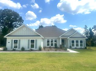 16 Wabash Way, Sumrall, MS 39482