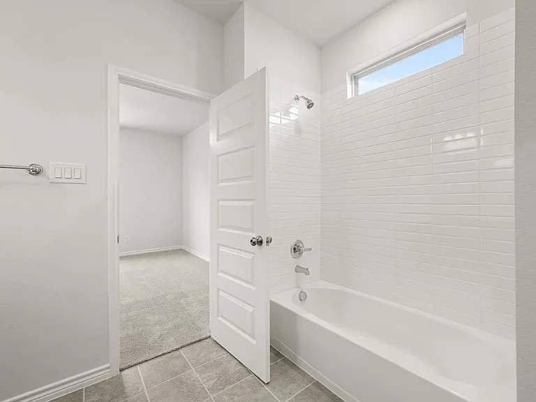 402 Saddle Ct #402 — Photo 17
