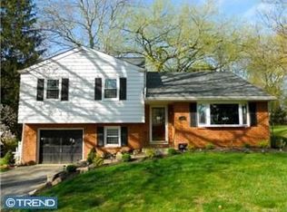 102 Bartholomew Rd, Berwyn, PA 19312