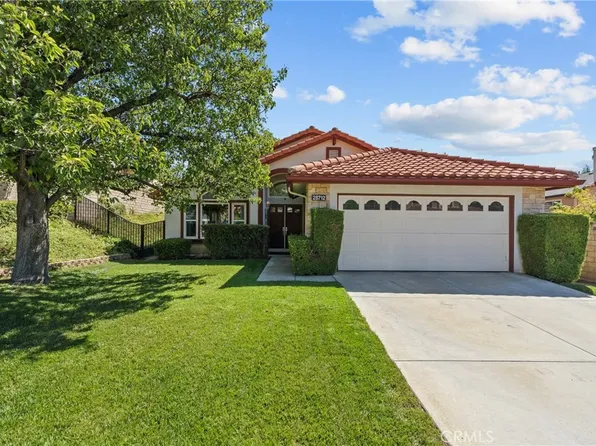 28712 Park Woodland Pl, Santa Clarita, CA 91390