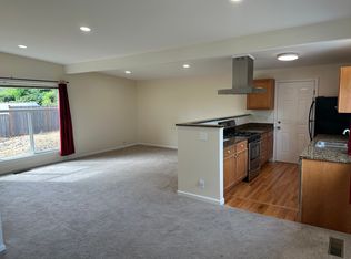 1115 160th Ave SE, Bellevue, WA 98008