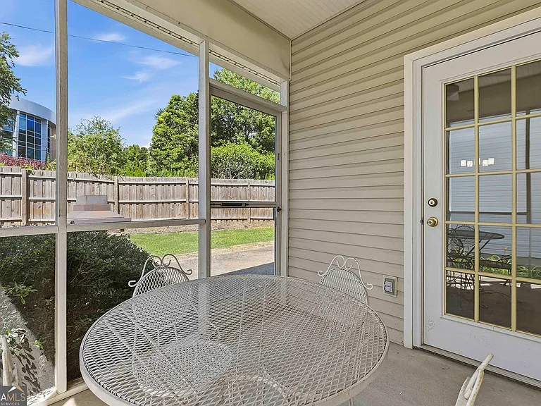 130 S Fairfield Dr — Photo 27