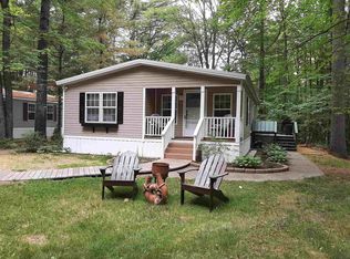 226 Mountainvale Dr, Center Conway, NH 03813
