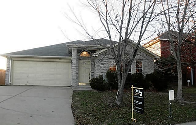 1st image of 6012 Fenwick Ln