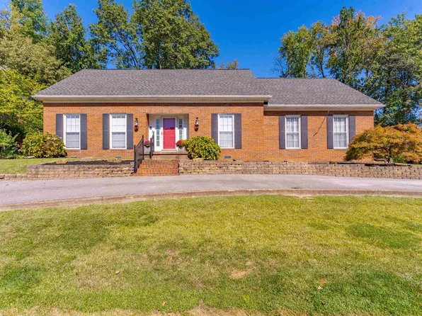 3824 Eastbrooke Dr, Evansville, IN 47711