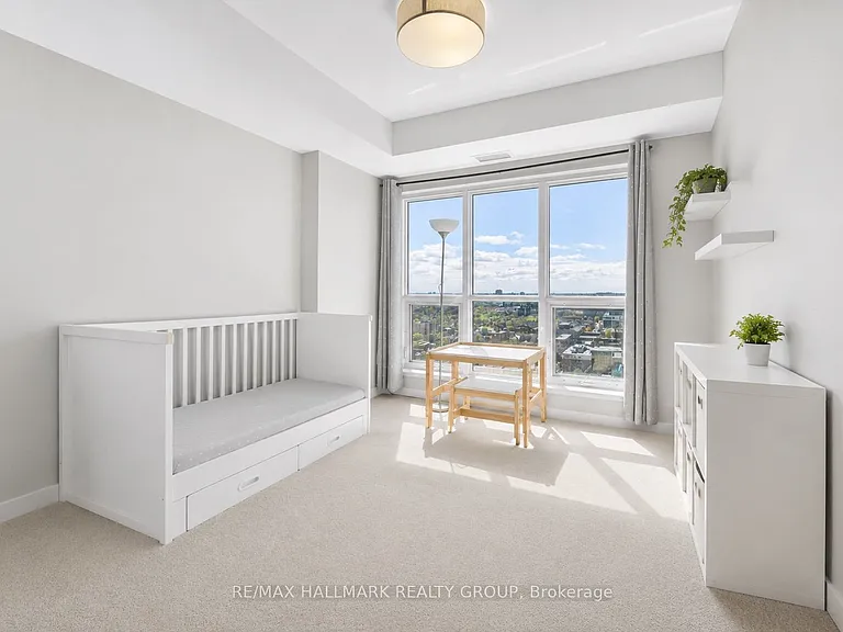 195 Besserer St #2602 — Photo 22