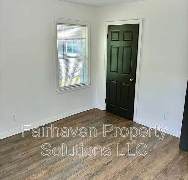 109 Signal View St #B — Photo 8