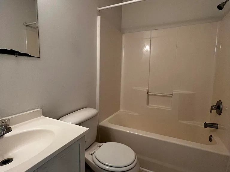 3720 Prices Ln — Photo 8