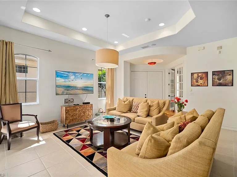 8519 Chase Preserve Dr — Photo 5