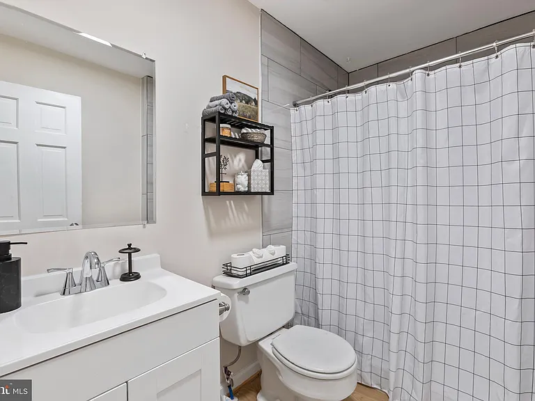 1900 Princess Anne St #6 — Photo 16