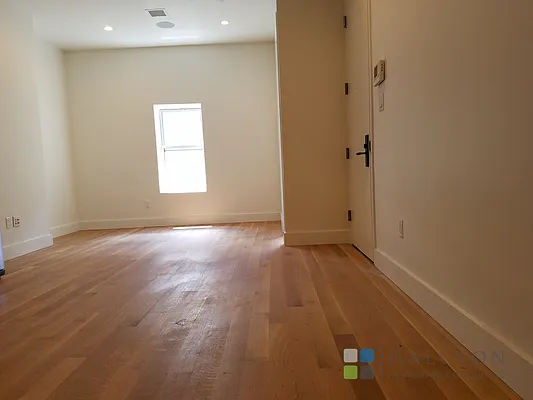 Rented by Halcyon Management Group LLC | media 4