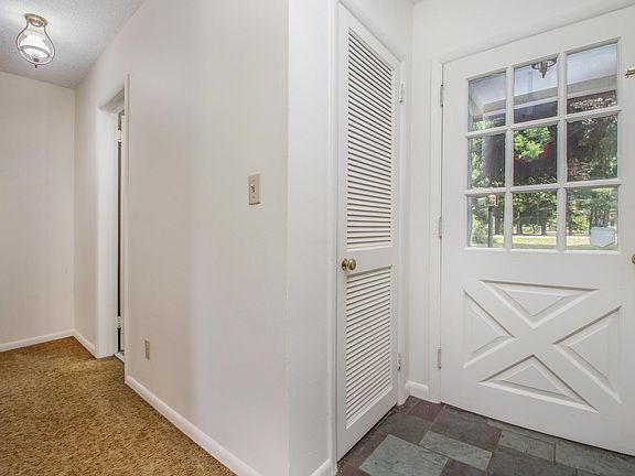 4th image of 8576 Kephart Ln