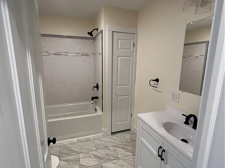 8987 Jackson St — Photo 10