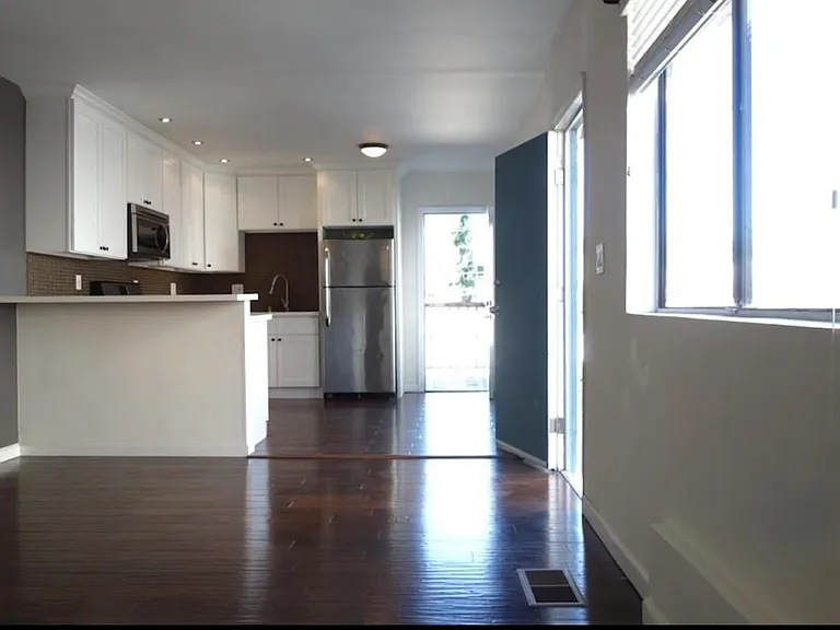 4343 Toland Pl #1/2 — Photo 4