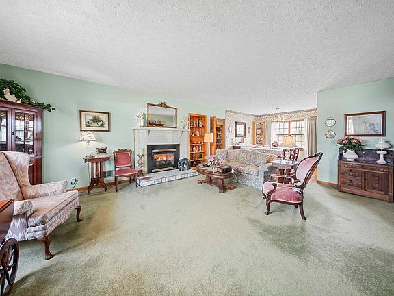 5th image of 2902 Ranch Rd