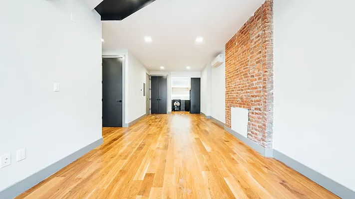 Rented by Nooklyn NYC LLC | media 5