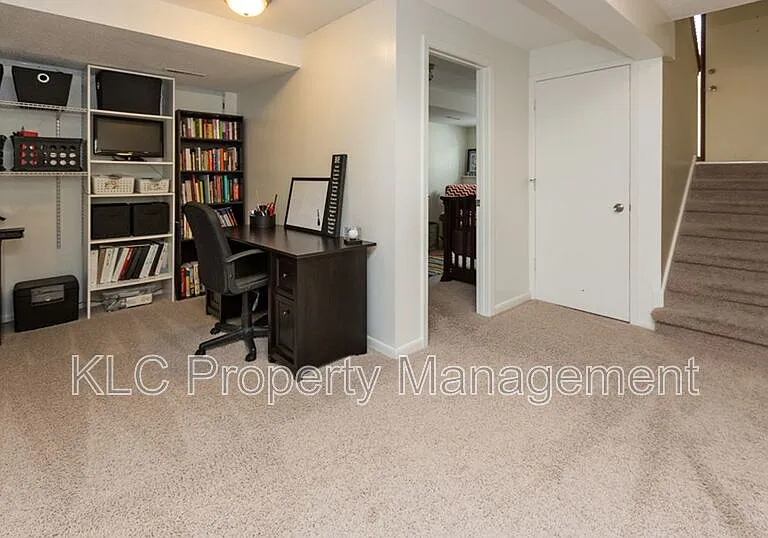8302 Twana Dr — Photo 4