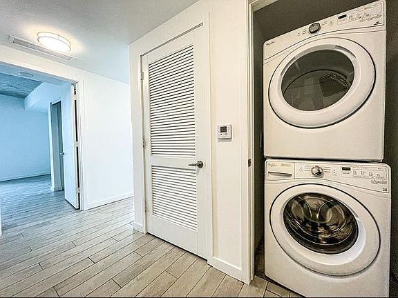 5th image of 3154 NE 2nd Ave #3913
