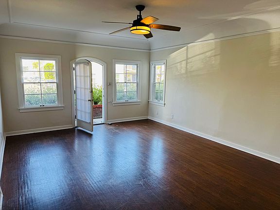 3rd image of 260-274 N Lowena Dr #266