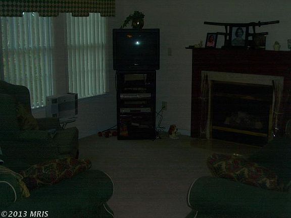 3rd image of 20704 Wolftrap St