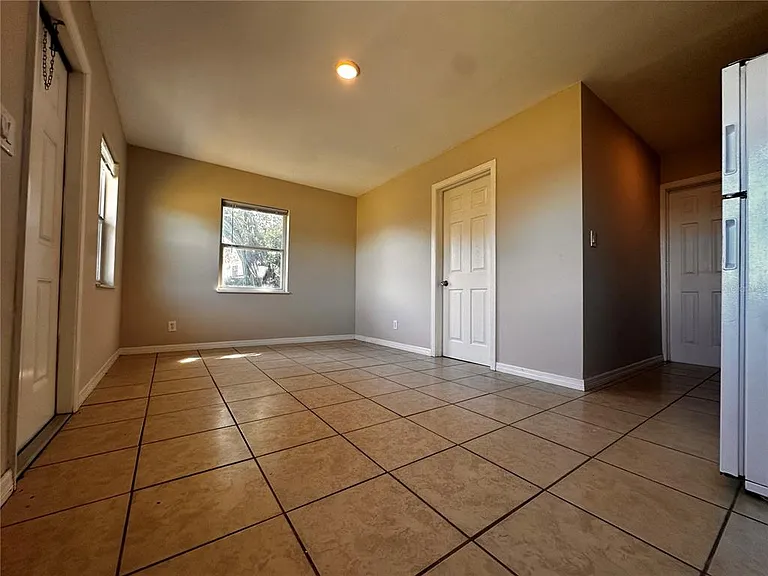 3706 N Scenic Hwy #3 — Photo 2