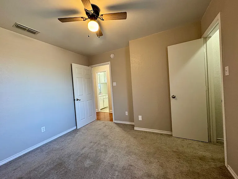 2710 Bishop Rd — Photo 17