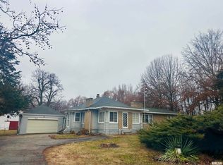 5813 N Kickapoo Edwards Rd, Edwards, IL 61528