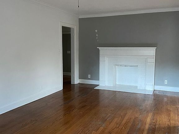 3rd image of 230 N Hume Ave #1