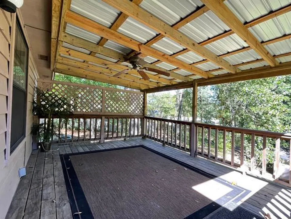 3 bed, 1480 sqft, $1,600 — Photo 2