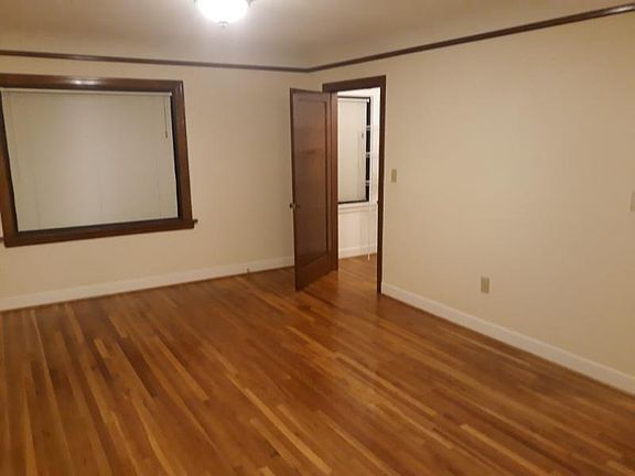 2nd image of 2317 10th Ave E APT 302