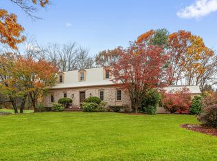 16 Teresa Rd, Hopkinton, MA 01748