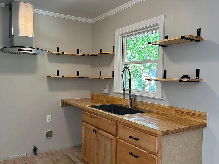 717 Glensford Dr — Photo 25