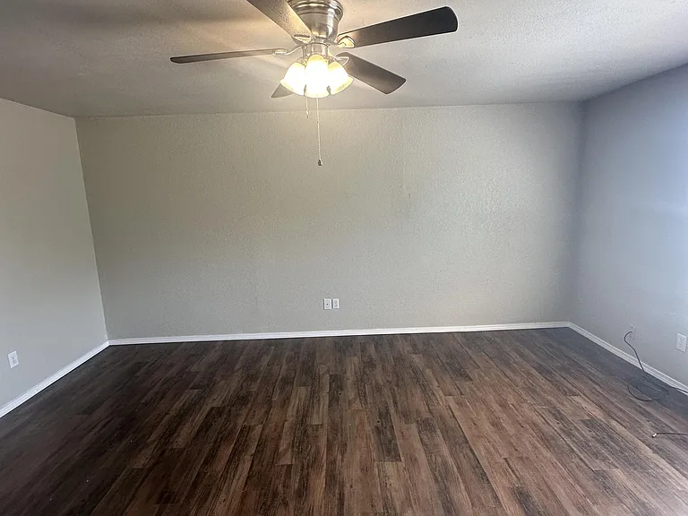 632 N Ramblin Oaks Dr — Photo 13
