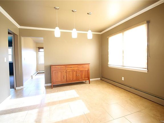 3rd image of 720 Kimball Ave