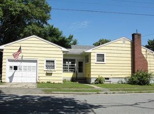 74 Washington St, Fairhaven, MA 02719