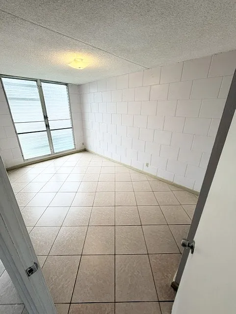 2 bed, 675 sqft, $1,900 — Photo 3