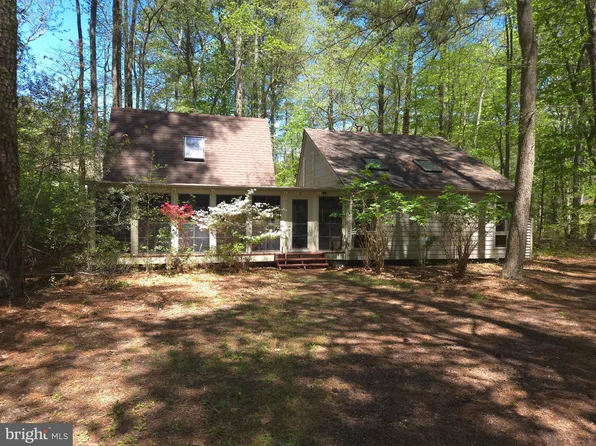 5 Bayberry Rd, Bethany Beach, DE 19930