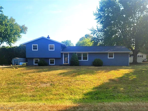 6030 Hann Ave NW, Canal Fulton, OH 44614
