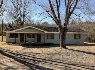 635 Salt Dome Rd, Seminary, MS 39479