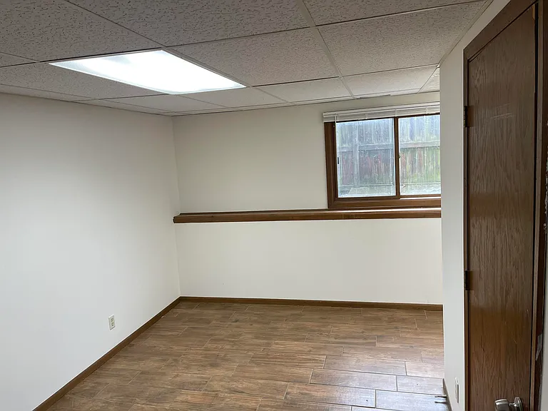 536 S Lincoln St #B — Photo 14