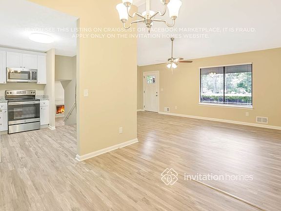 5th image of 8952 Saddlewood Dr