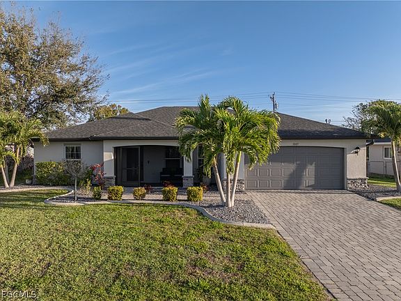 2nd image of 1007 SE 26th Ter