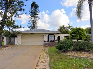 904 W Shannon Ct, Venice, FL 34293