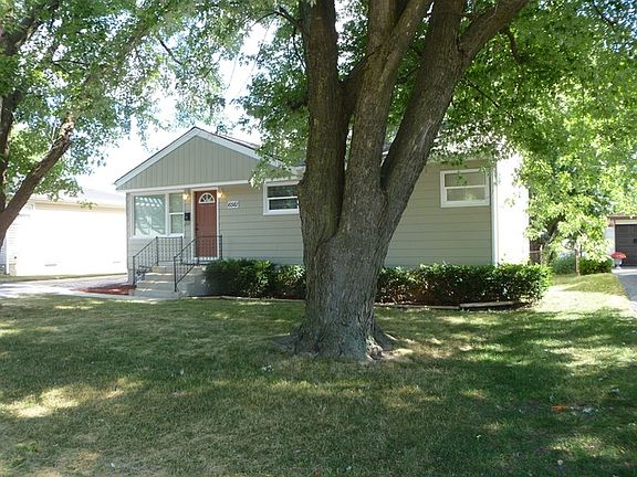 3rd image of 6561 W 167th St