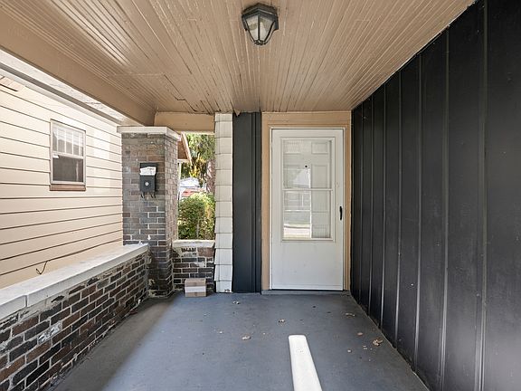2nd image of 3942 Cornelius Ave