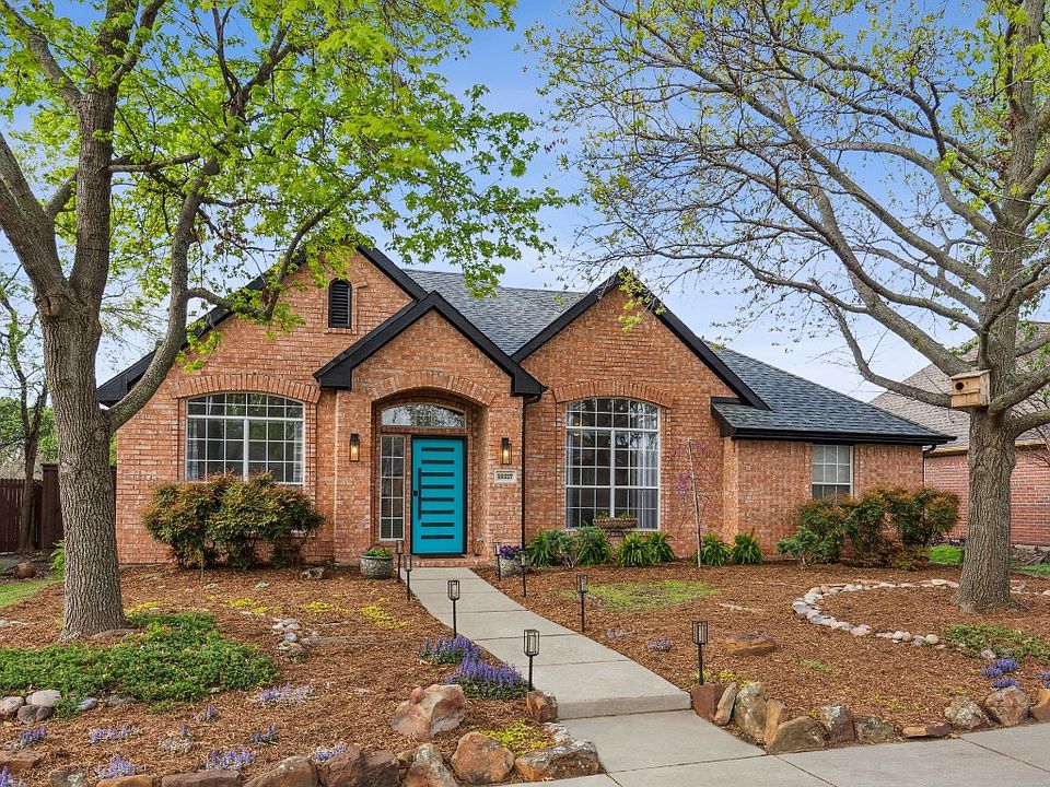 1st image of 10217 Forrest Dr
