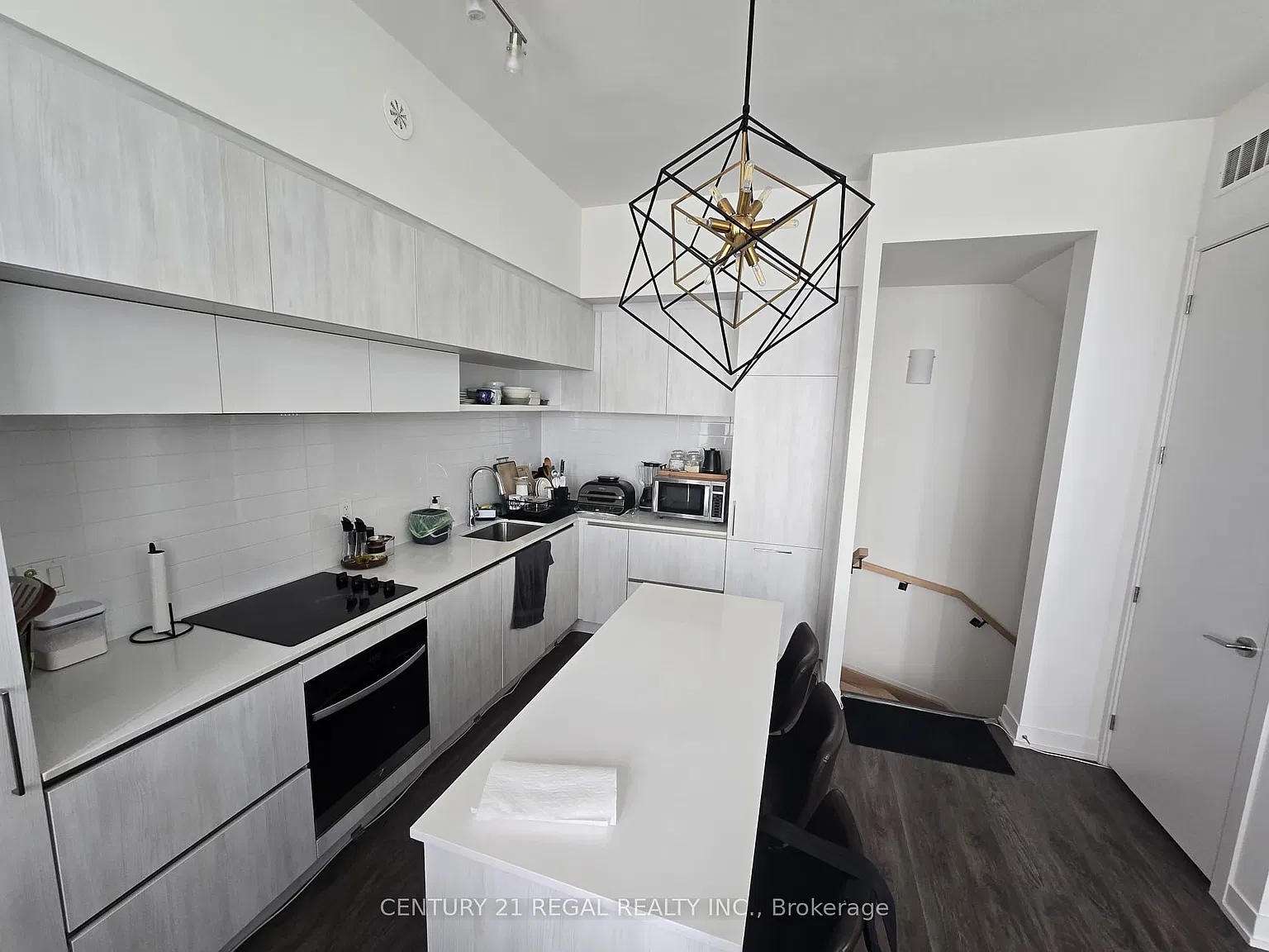 2 bed, $2,950 — Photo 4