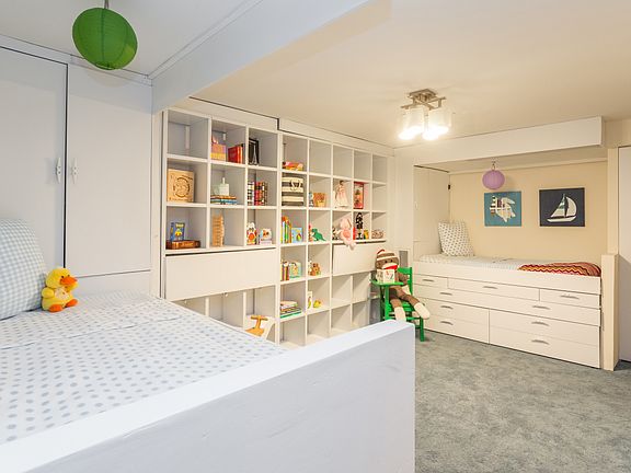 5th image of 253-263 W 73rd St #4J